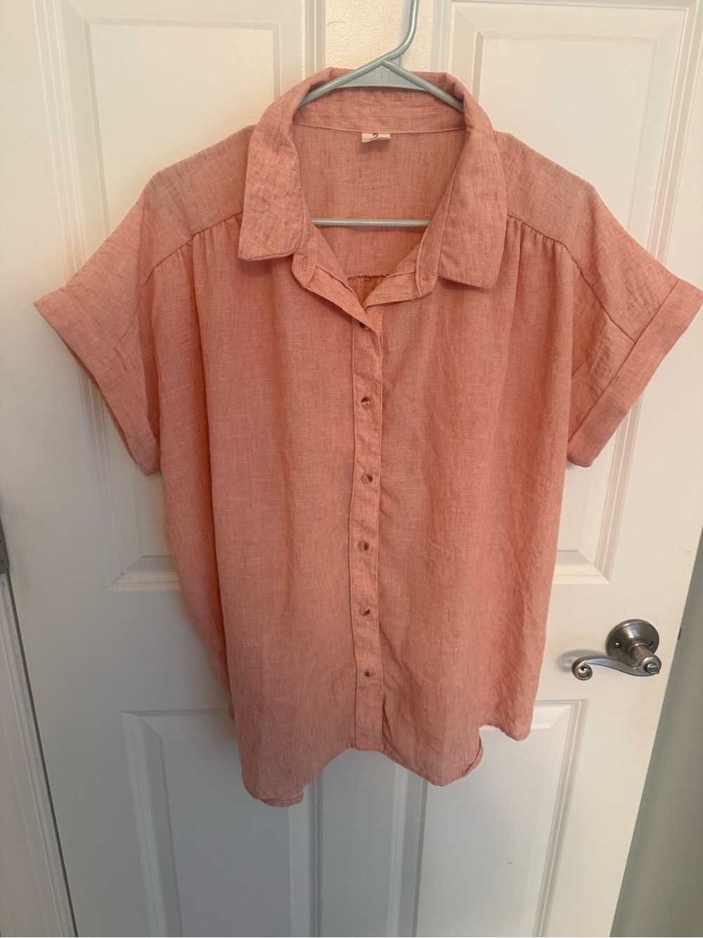Women's Peach Short-Sleeve Button-Down Linen Shirt